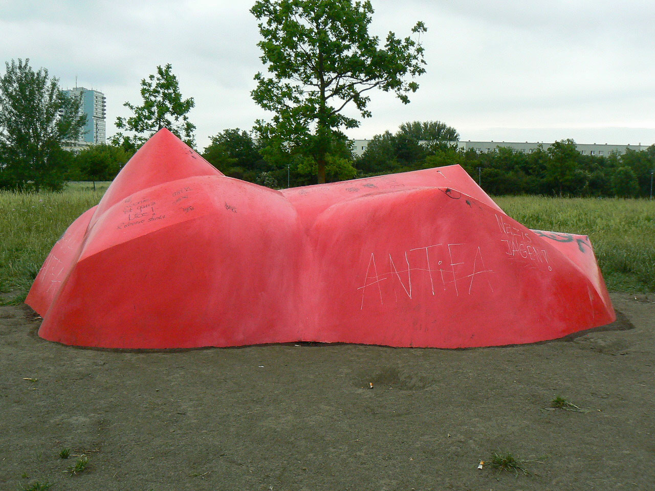 Andreas Freyer: Rote Insel (2017)